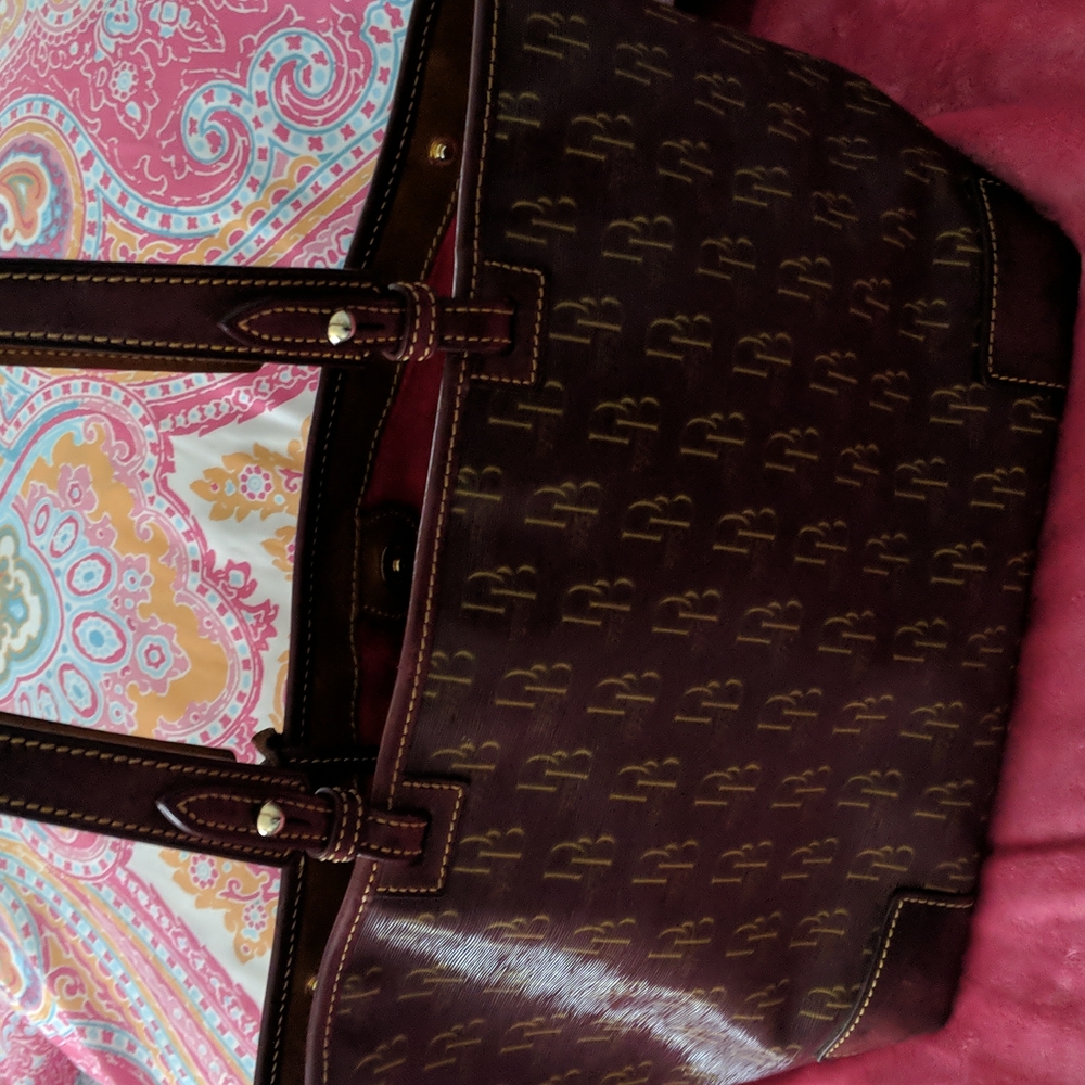 Dooney Bourke purse